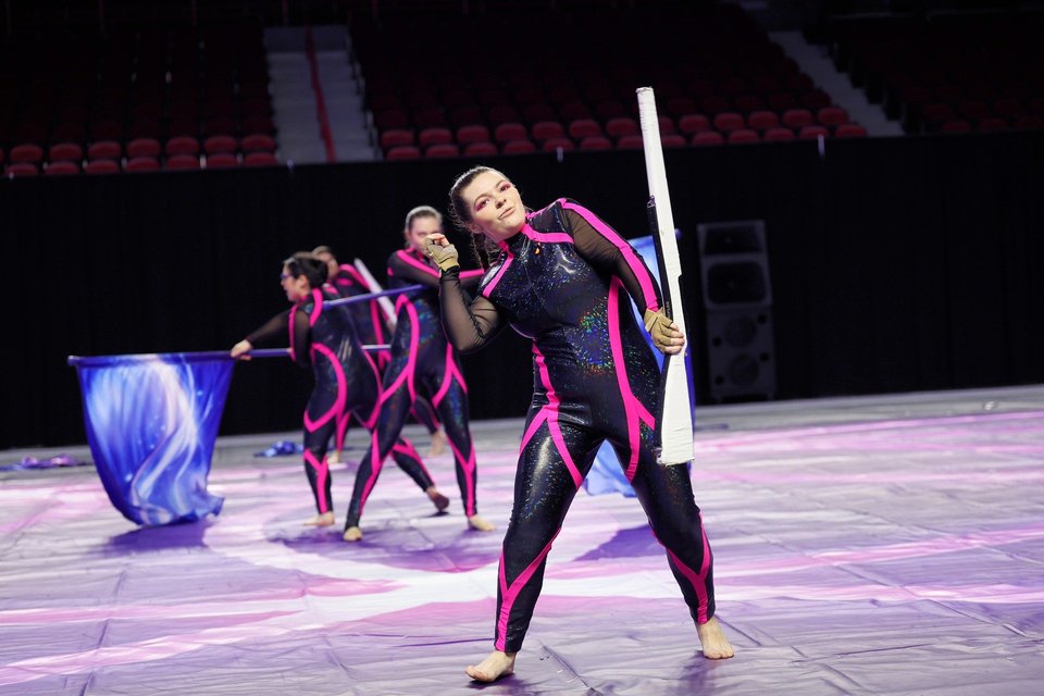 Visual Theater performing